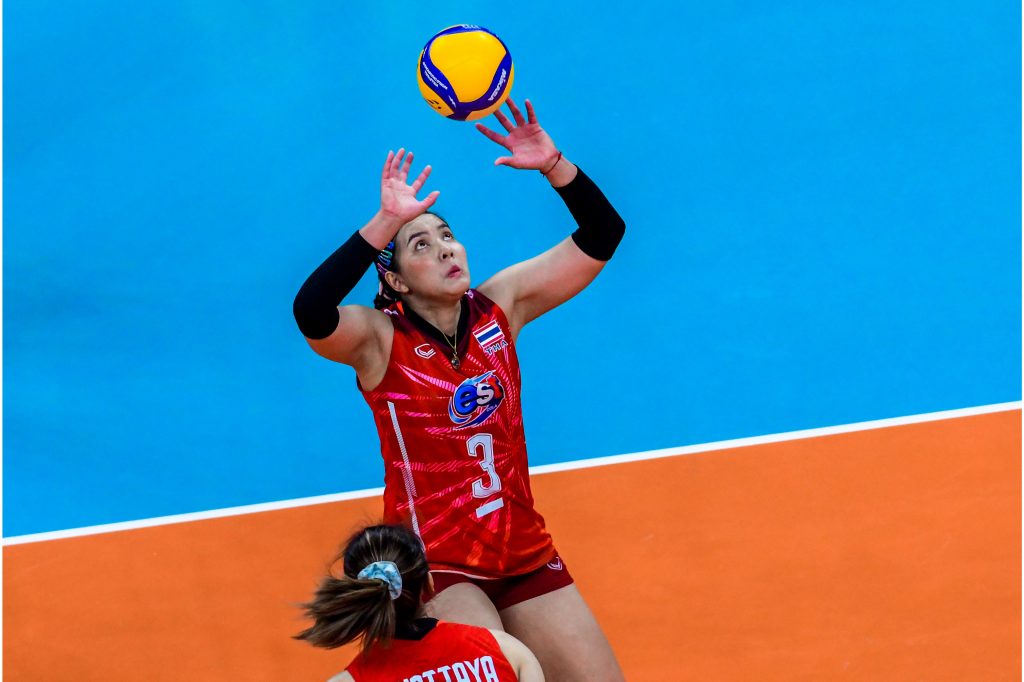 WorldofVolley :: ROU W: Thailand National Team captain Guedpard goes to play in Romania