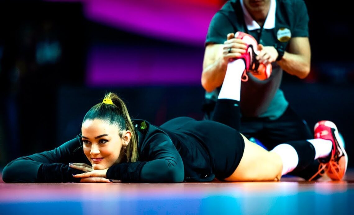 Beautiful Zehra Güneş | Unforgettable Moments | Women's Club World Championship 2021-22 |  VakifBank