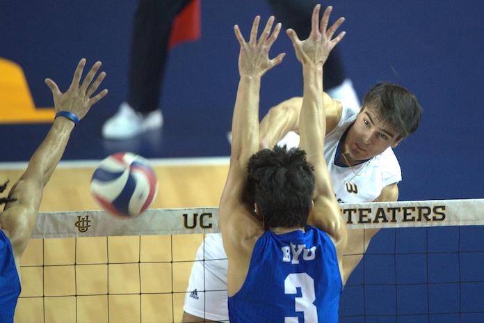 NCAA volleyball: Hawai'i, Pepperdine men win; Morehead's Gordon steps away