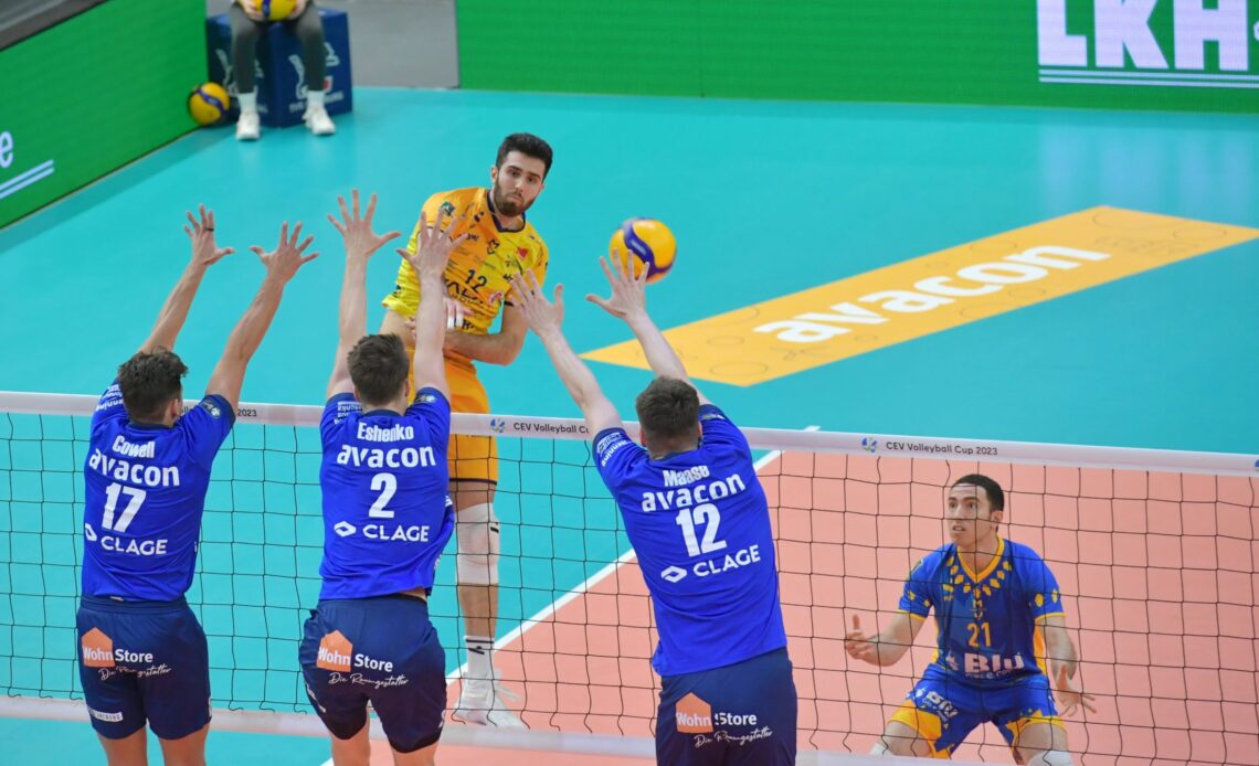 WorldofVolley :: CEV CUP: Luneburg shocked Modena in the first match of the Play Off round, Maaseik defeated České Budejovice