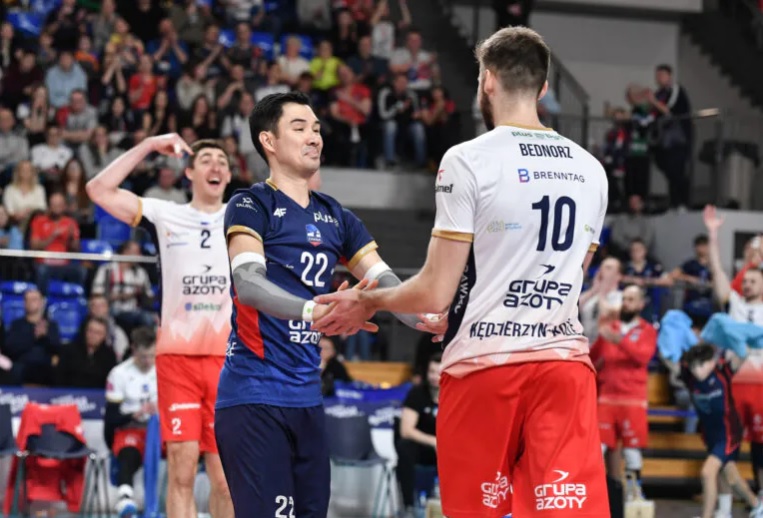 WorldofVolley :: POL M: Zaksa extend with another American – Erik Shoji