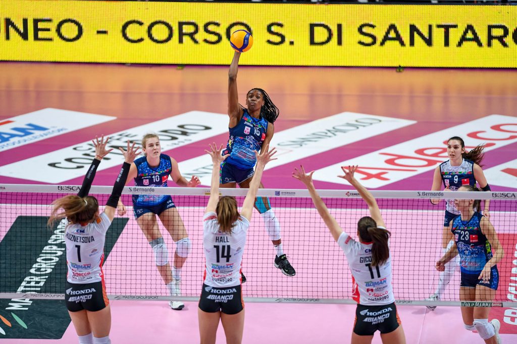 ITA W: Bisonte Firenze defeated Cuneo and achieved fifth consecutive victory