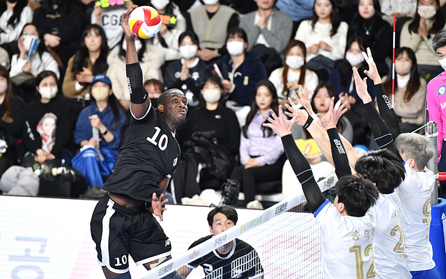 KOR M: Hyundai Skywalkers defeated Woori Card in the opening game of the 31st round