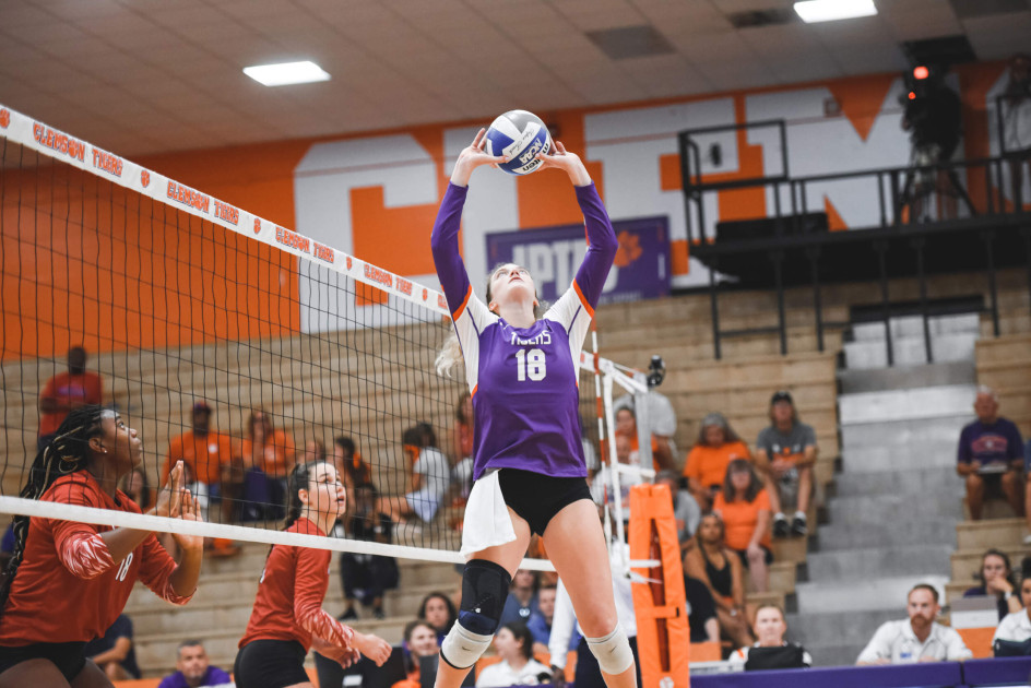 Three Tigers Head to USA Volleyball WNT Open Program – Clemson Tigers Official Athletics Site