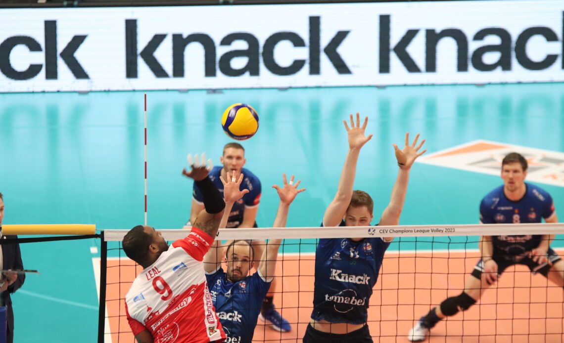 CEV CUP M: Knack Roeselare celebrated in the first semifinal match against Piacenza