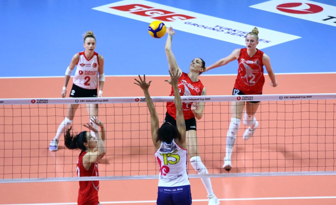 CEV CUP W: Scandicci suffers defeat but still advances to the Finals
