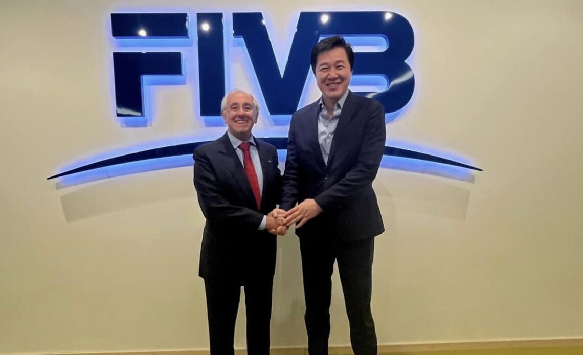 FIVB PRESIDENT WELCOMES JAPANESE VOLLEYBALL ASSOCIATION PRESIDENT TO FIVB HEADQUARTERS