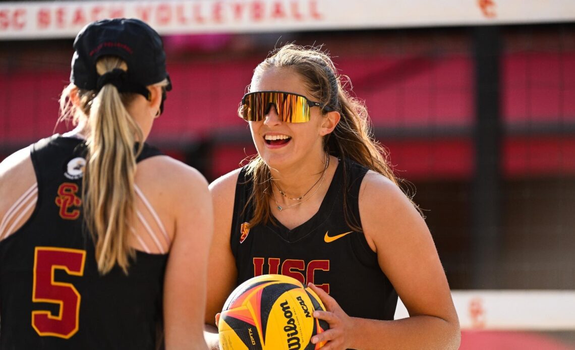No. 2 USC Beach Volleyball Grounds Ospreys in 5-0 Sweep