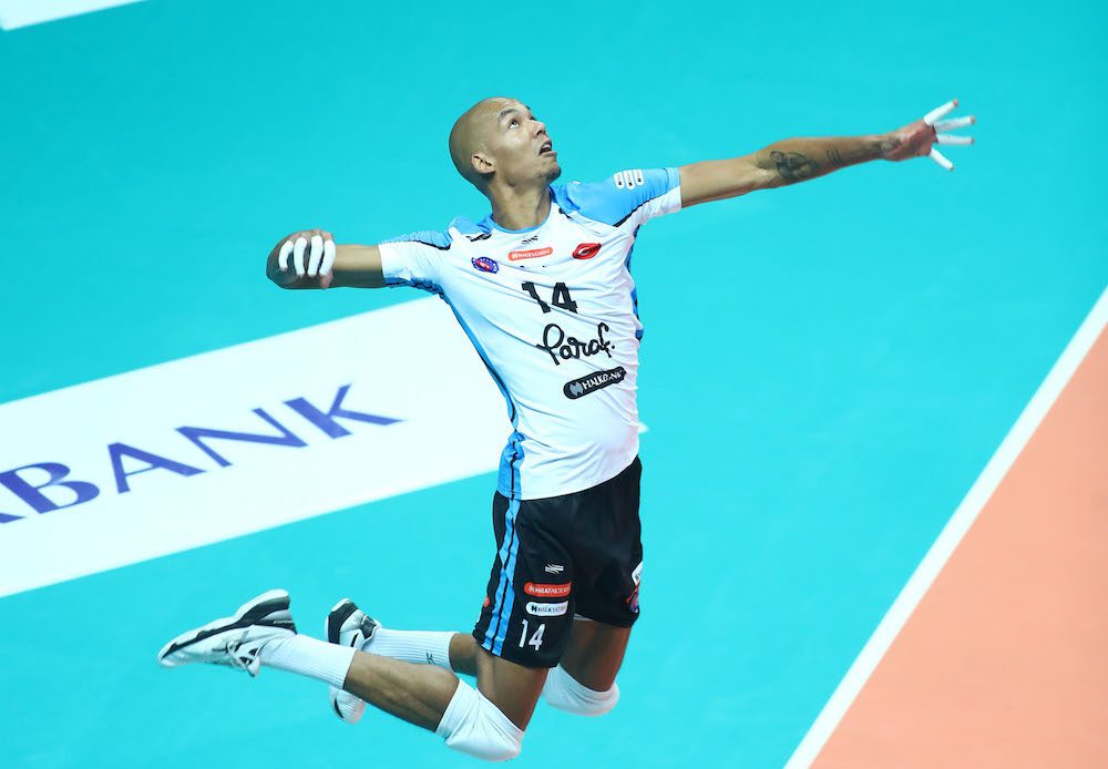 TUR M: Halkbank, currently leading the standings, opened the 20th round with a victory