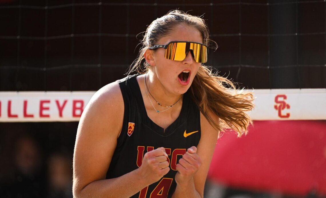 No. 2 USC Beach Volleyball Roasts Ducks for 5-0 Sweep