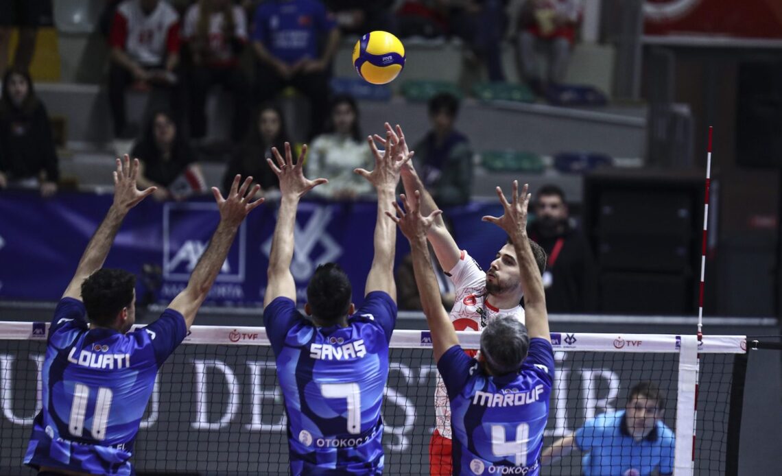 TUR M: Exciting Final Set for Turkish Volleyball Cup: Halkbank vs Fenerbahçe HDI Sigorta