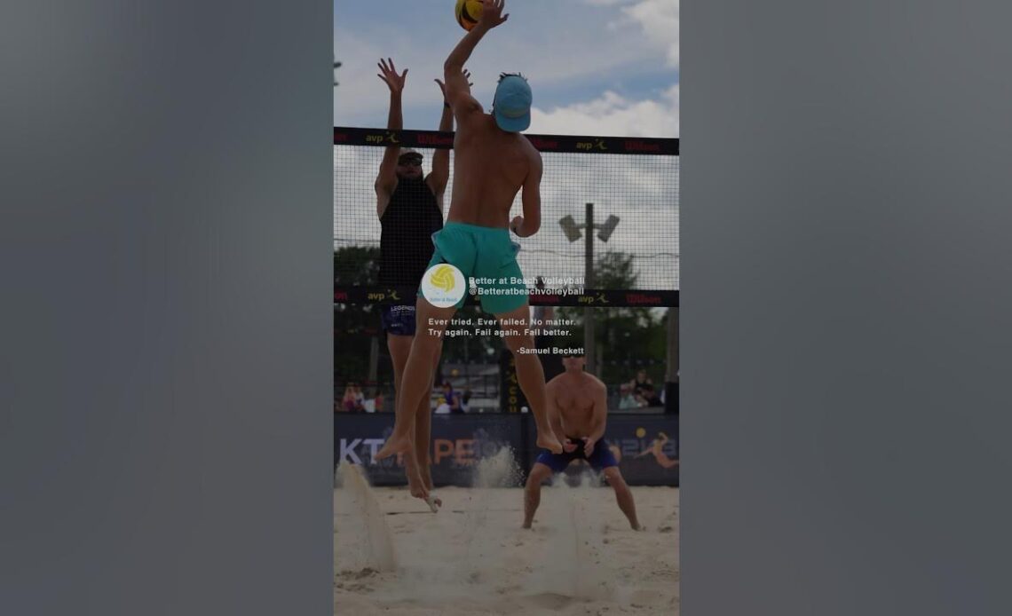 Transition Volleyball At It’s Finest 🤌🏼 #BeachVolleyball #BetteratBeach #Attacking #Volleyball
