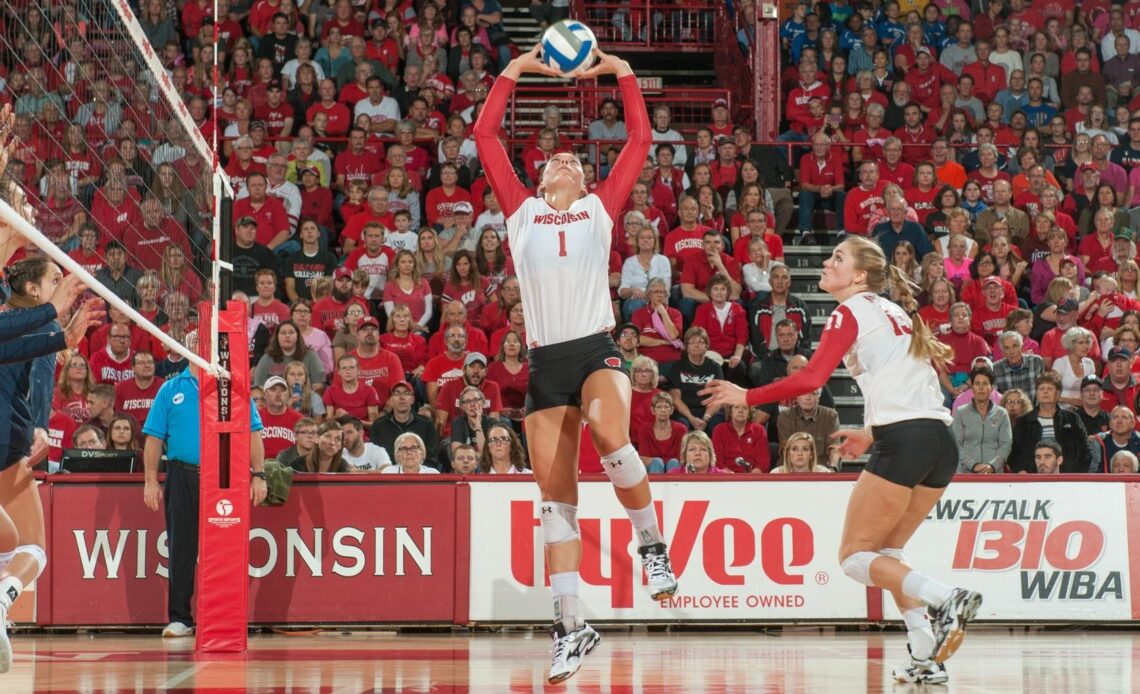 Carlini Signs with League One Volleyball