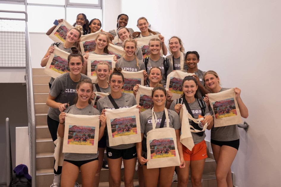 2023 Volleyball Foreign Tour Gallery