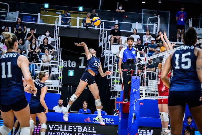 "Great team effort" lifts USA past Japan in Volleyball Nations League quarterfinals