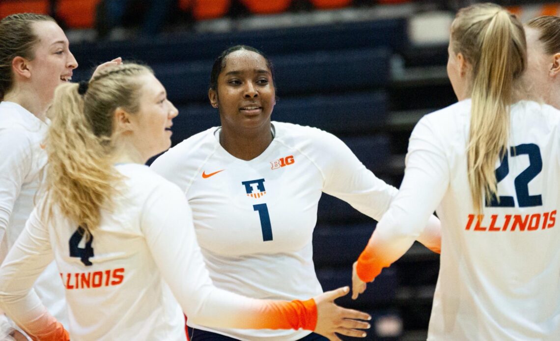 Illinois Volleyball Earns 2023 USMC/AVCA Team Academic Award