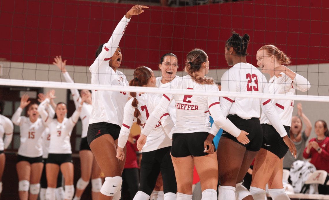 Alabama Volleyball Opens Season Hosting Crimson Tide Invitational