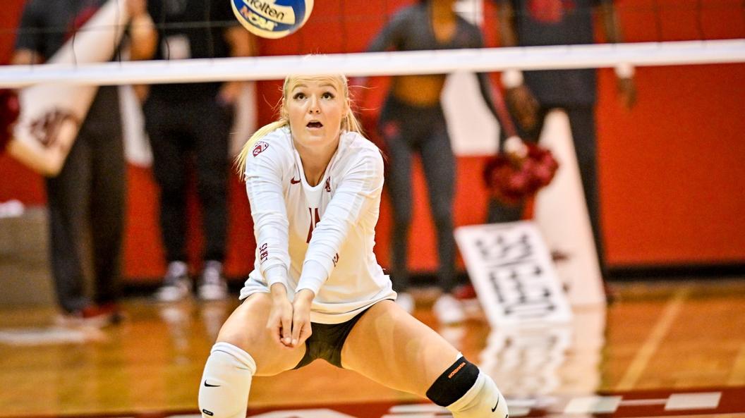 Cougars return to Bohler Gym, host trio of weekend matches starting Friday