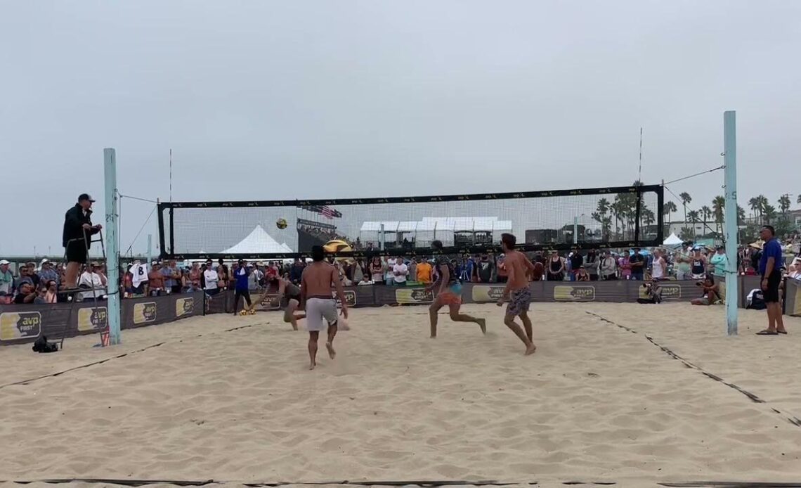 Wild rally and finish at the Manhattan Beach Open 🤯