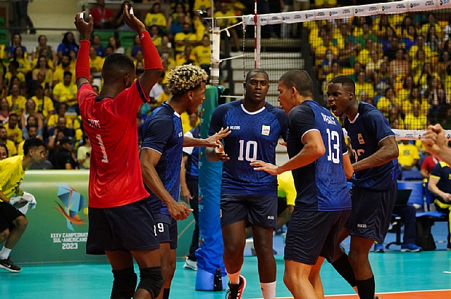 WorldofVolley :: Colombia Clinches Bronze, Argentina Eyes Gold in 35th South American Volleyball Championship