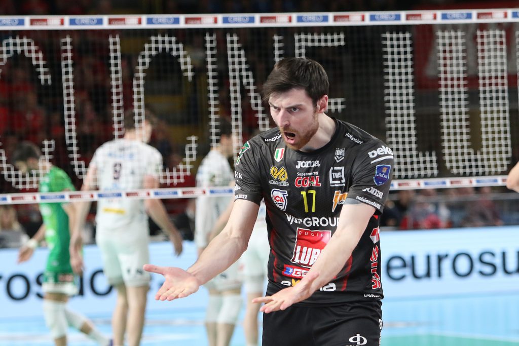 WorldofVolley :: ITA M: Updates on Simone Anzani’s Condition: A Statement from A.S. Volley Lube