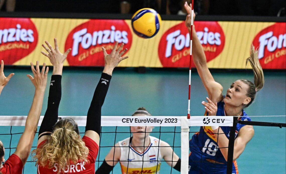 WorldofVolley :: The Netherlands Cruise into Quarter Finals of European Championship with Dominant Victory over Switzerland