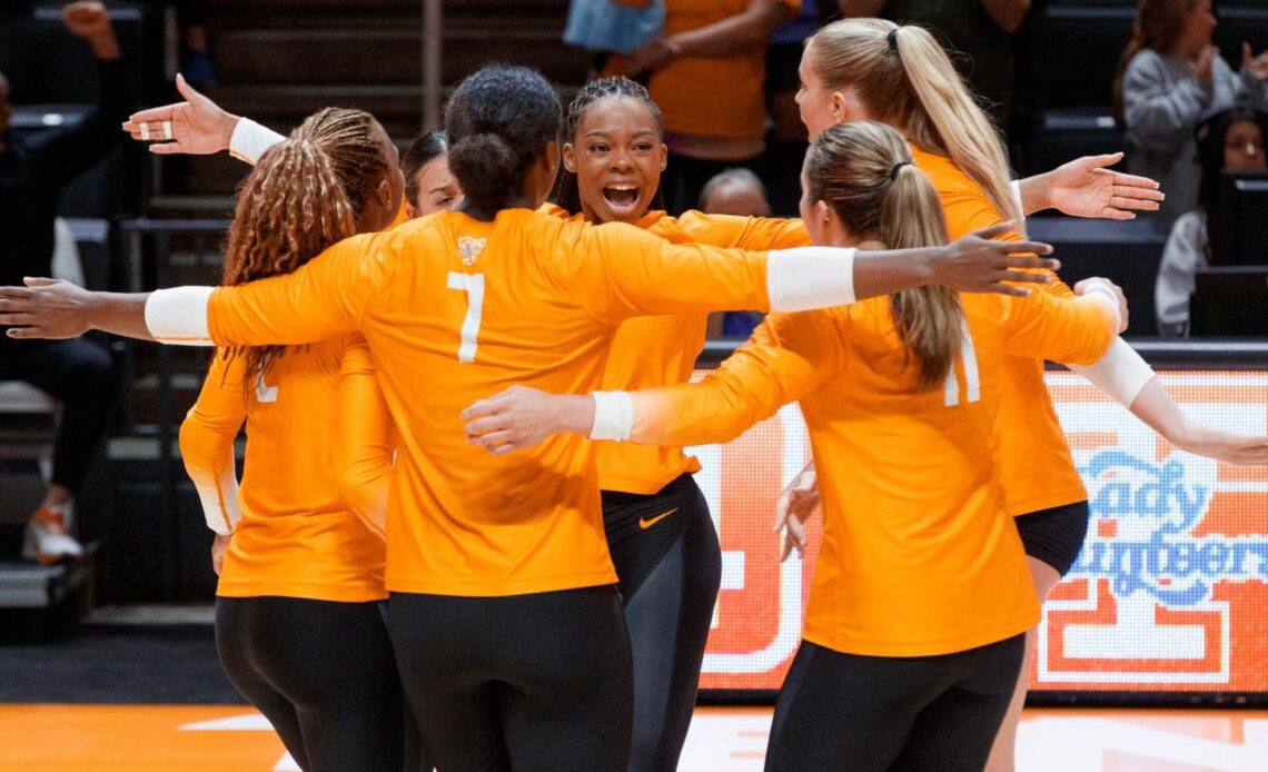 #14 Lady Vols Post Fifth Sweep in a Row, Earn First Win Against #22 Kentucky Since 2016