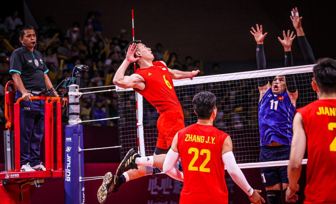 EXCITEMENT RISES AS TEAMS GIVE IT ALL OUT TO SQUEEZE INTO ACTION-PACKED ROUND OF LAST 12 IN 19TH ASIAN GAMES HANGZHOU 2022 MEN’S VOLLEYBALL COMPETITION 