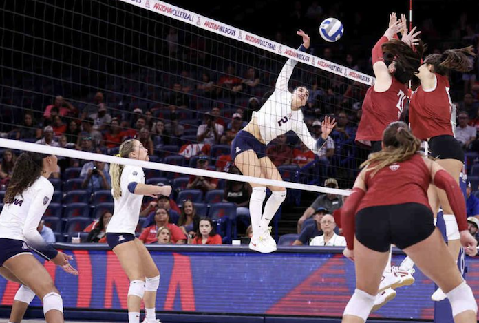 Florida rallies again; Wisconsin, Nebraska, Louisville, WSU, Tennessee win