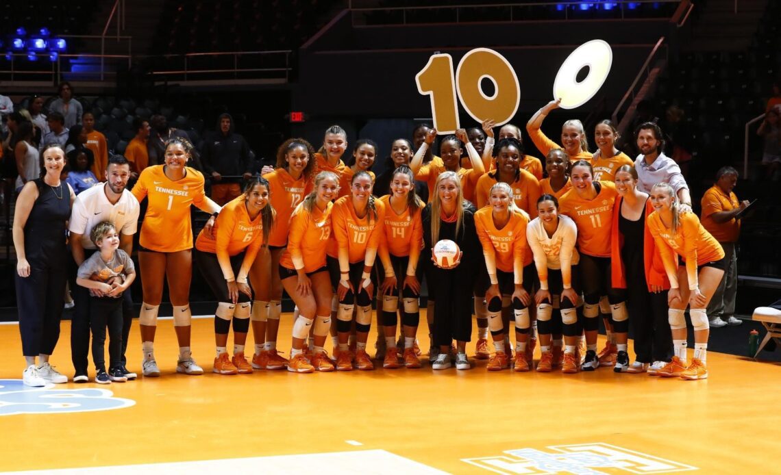 Rackham Watt Earns 100th Career Victory as Tennessee Sweeps Mizzou