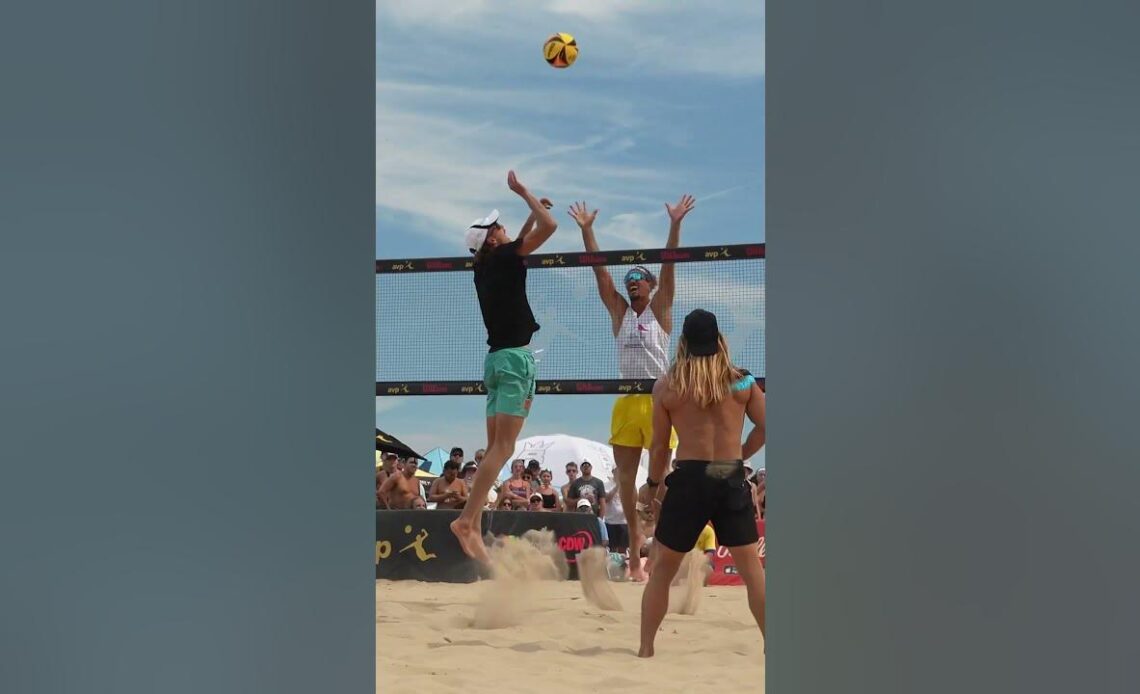 These guys are insane 🤯 #LoganWebber #HaganSmith #BeachVolleyball #Volleyball #VolleyaballPlayer #V