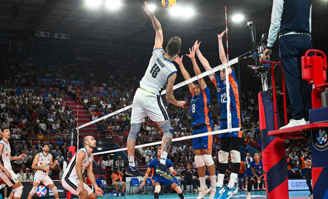 WorldofVolley :: EuroVolley M: Italy Secures Semifinals Spot in Thrilling EuroVolley Quarter-Final in Bari