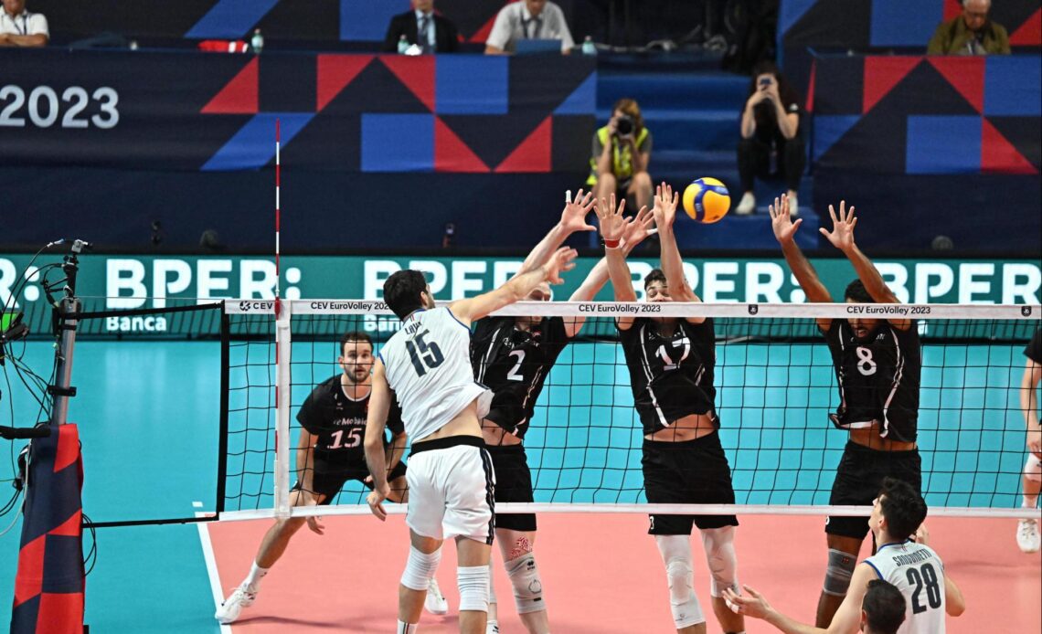 WorldofVolley :: EuroVolley M: Italy and Serbia Triumph in EuroVolley Pool A Matches in Ancona