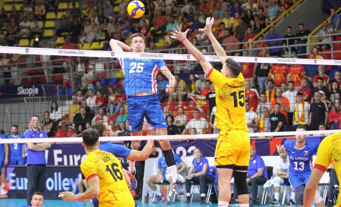 WorldofVolley :: EuroVolley M: Pool Stage Concludes with Round of 16 Lineup Set