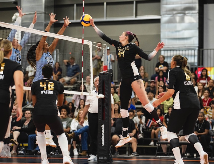 Catching up with Morgan Hentz as new AU volleyball teams picked for Week 2