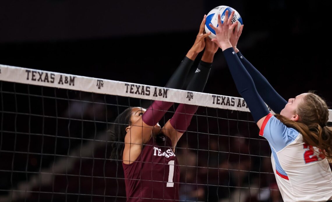 Cos-Okpalla Tabbed as SEC Defensive Player of the Week - Texas A&M Athletics