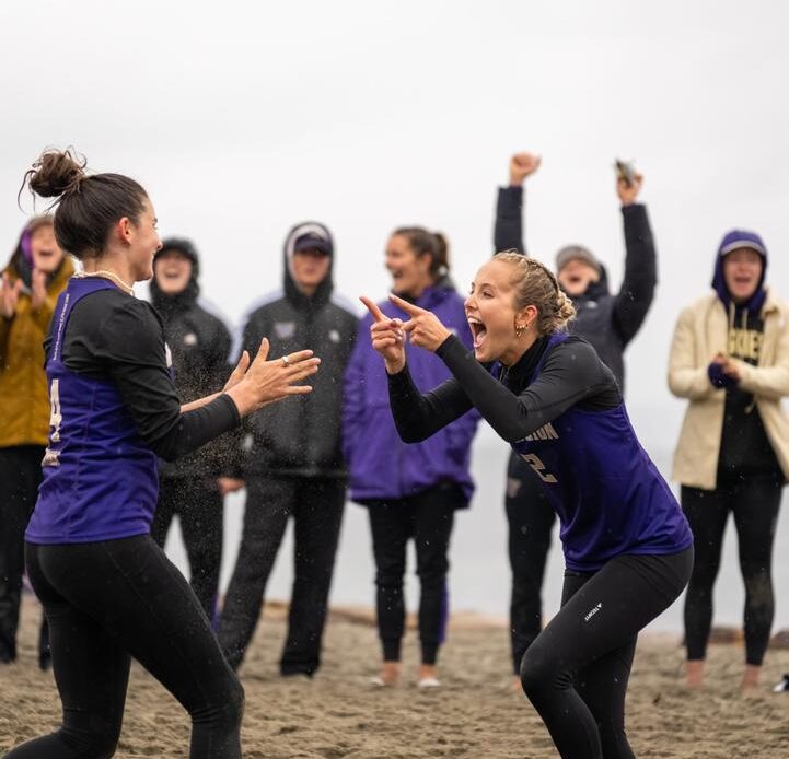 Huskies Open Season by Hosting Two-Day Tournament