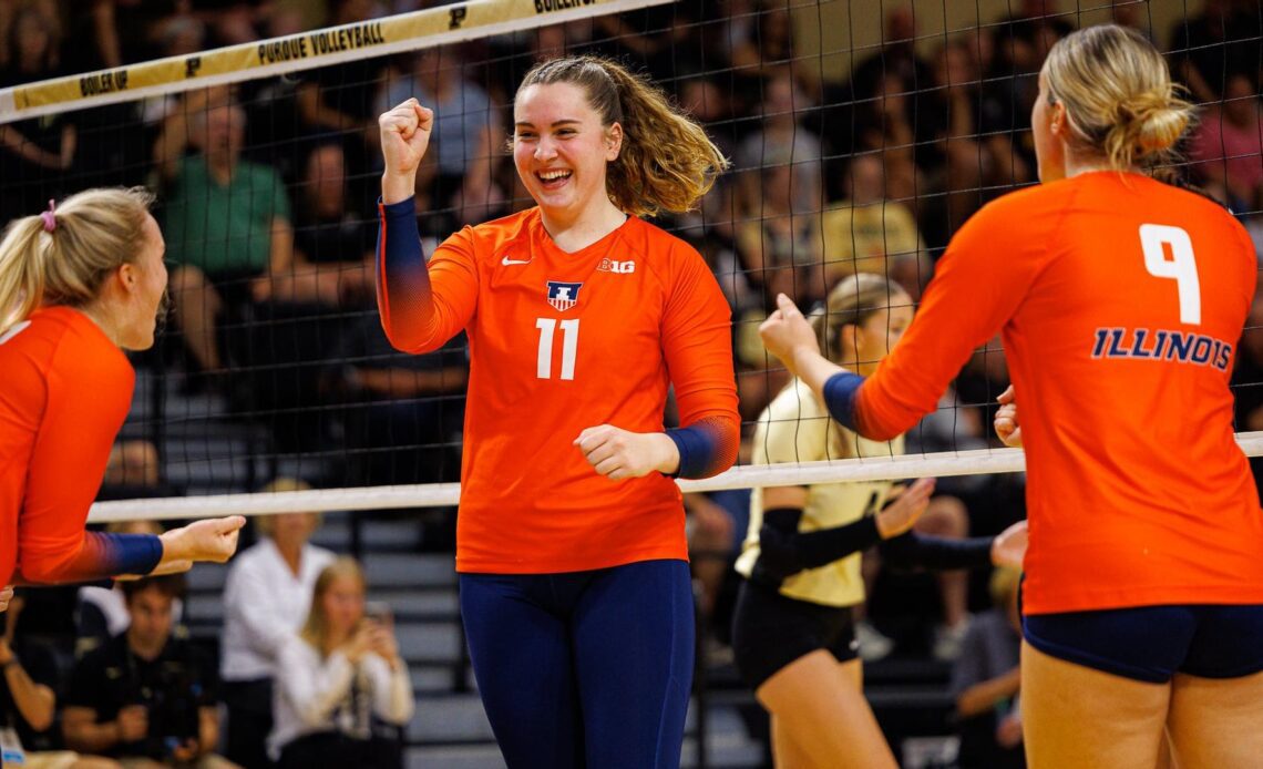 Matches Against Ohio State, Rutgers Up Next for Illini Volleyball