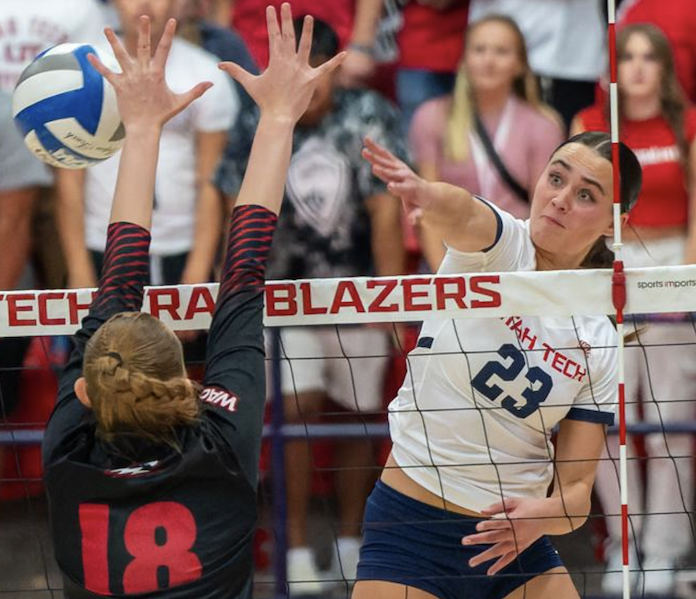 NCAA volleyball news -- including wins by Dayton, WKU, Wyoming -- notes, polls, photos