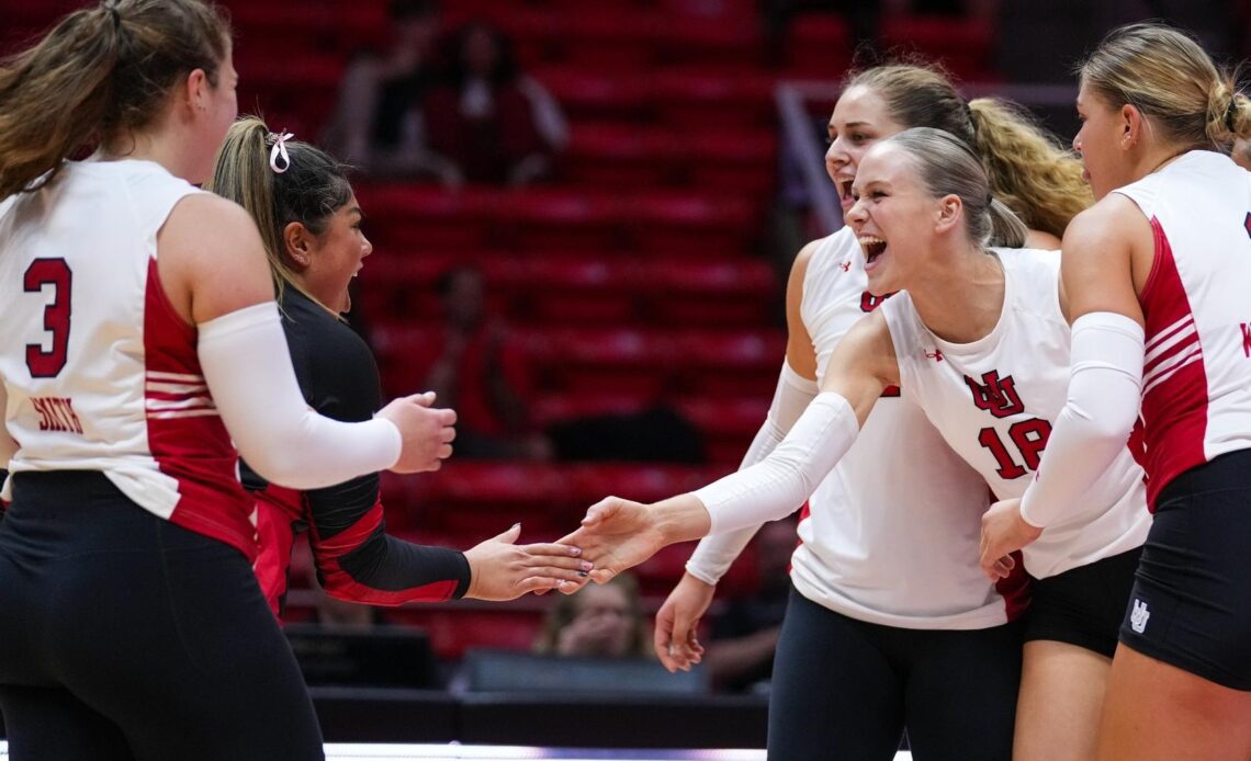 Utah Volleyball Set to Battle UCLA and USC