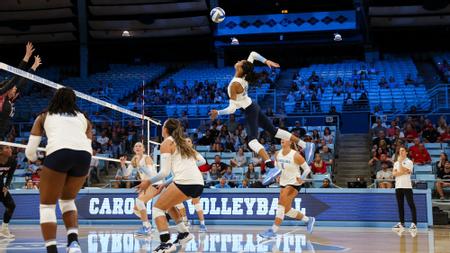 Safi Hampton 
University of North Carolina Volleyball v Louisville 
Carmichael Arena 
Chapel Hill, NC 
Friday, October 6, 2023