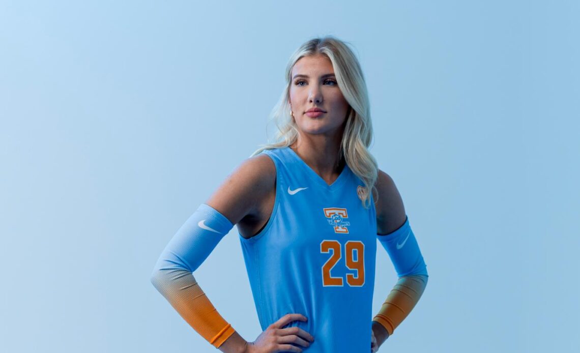 VB Preview: #12 Lady Vols vs. LSU (Campers Day)