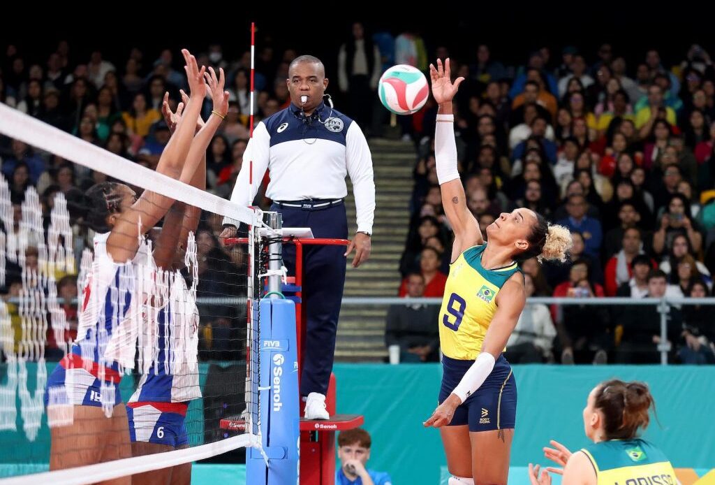 WorldofVolley :: Dominant Performances Mark Opening Day of Santiago 2023 Women's Volleyball Tournament