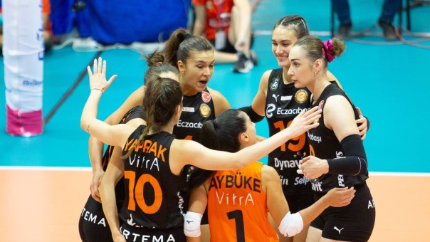 WorldofVolley :: POL W: Eczacibasi Istanbul Clinches Victory in TAURON Gigantów Siatkówki Cup