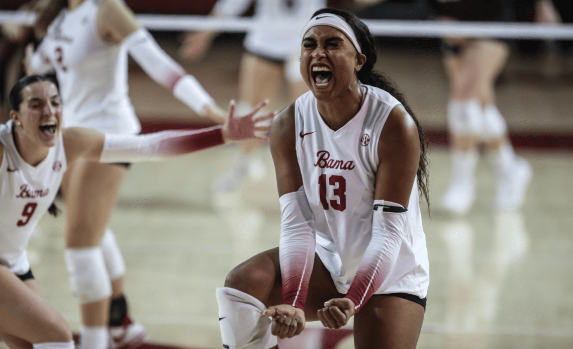 Alabama Volleyball Closes Season with Four-Set Win over Texas A&M on Senior Day