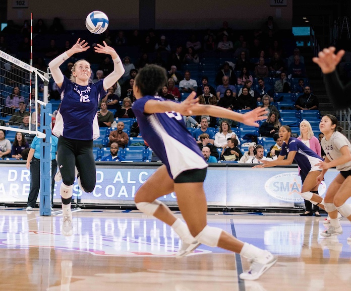 NCAA tourney preview: Stephen F. Austin's Maddy Bourque sets Kyanna Creecy