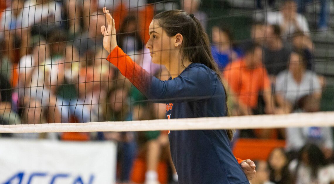 Virginia Volleyball || Virginia Falls to Miami in Four Sets