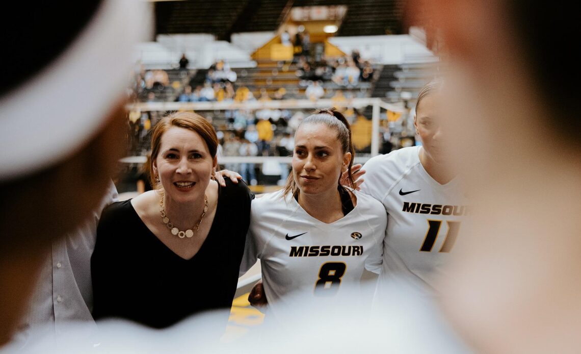 Volleyball Set to Face Delaware in First Round of 2023 NCAA Tournament Friday