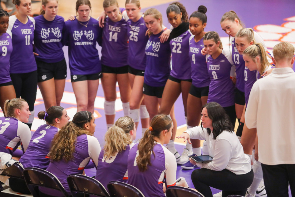 Volleyball at NC State & Duke – Clemson Tigers Official Athletics Site