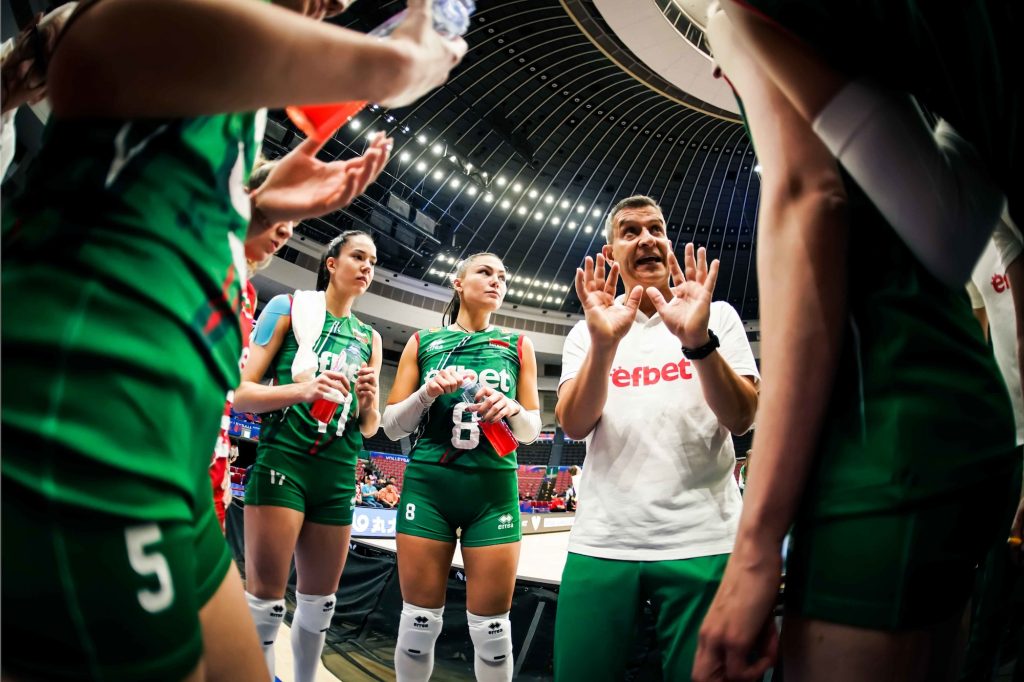 WorldofVolley :: BUL W: Bulgarian Volleyball Federation Renews Contract with Lorenzo Micheli